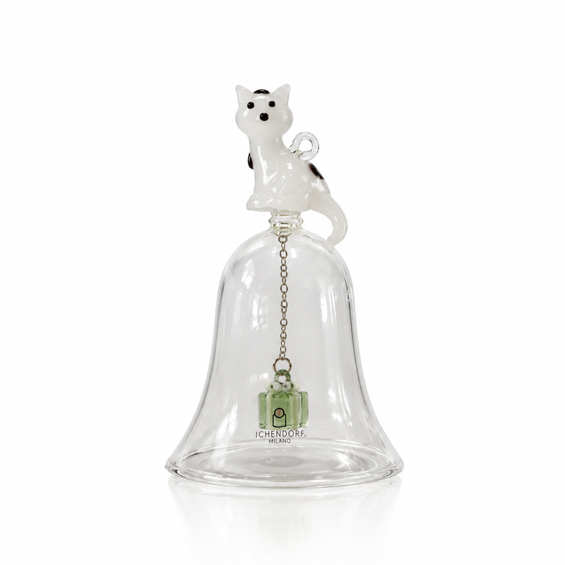 TABBY CAT CHRISTMAS – WHITE CAT & GREEN GIFT BELL